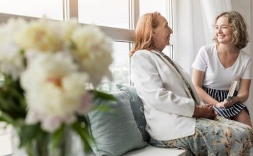 Как найти хороший пансионат для пожилых родственников