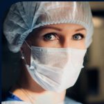 Увеличение груди: современные методы и материалы в 2025 году