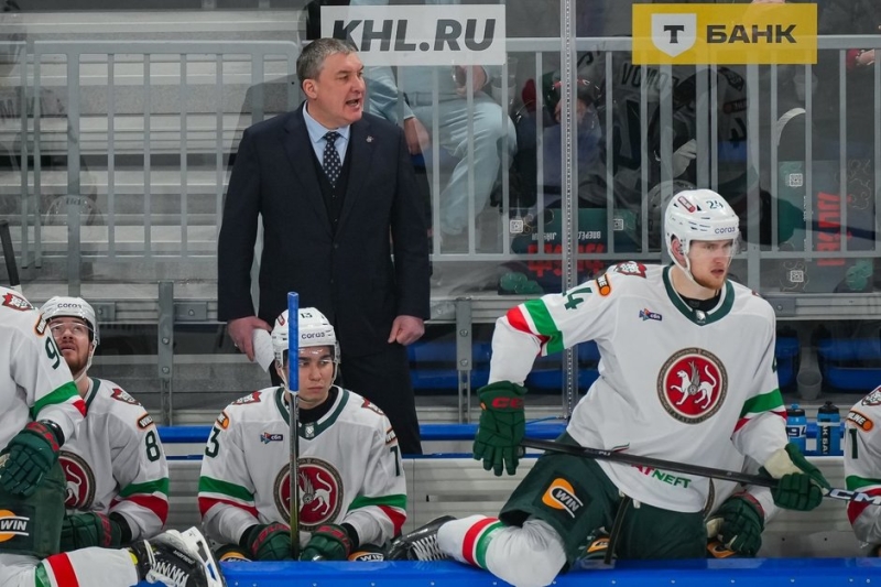 Барабанов вышел из спячки, Гатиятулин подловил Галлана, а Арефьев — вне игры