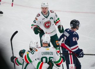 Бердин вне состава, Барабанов не хочет обмена, а Денисенко «попал»: как «Ак Барс» обыграл «Нефтехимик»