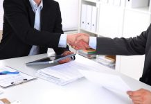 Где и как приобрести компанию с лицензией?