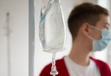 Капельница на дому – когда это необходимо и как работает современная услуга