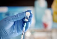 Инфекционист Тимаков: вакцинация эффективна против гонконгского гриппа